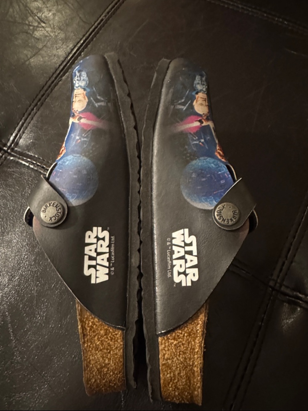 Birkenstock Star Wars Suede Footbed Boston Clogs size 13 child Like New - Picture 3 of 8
